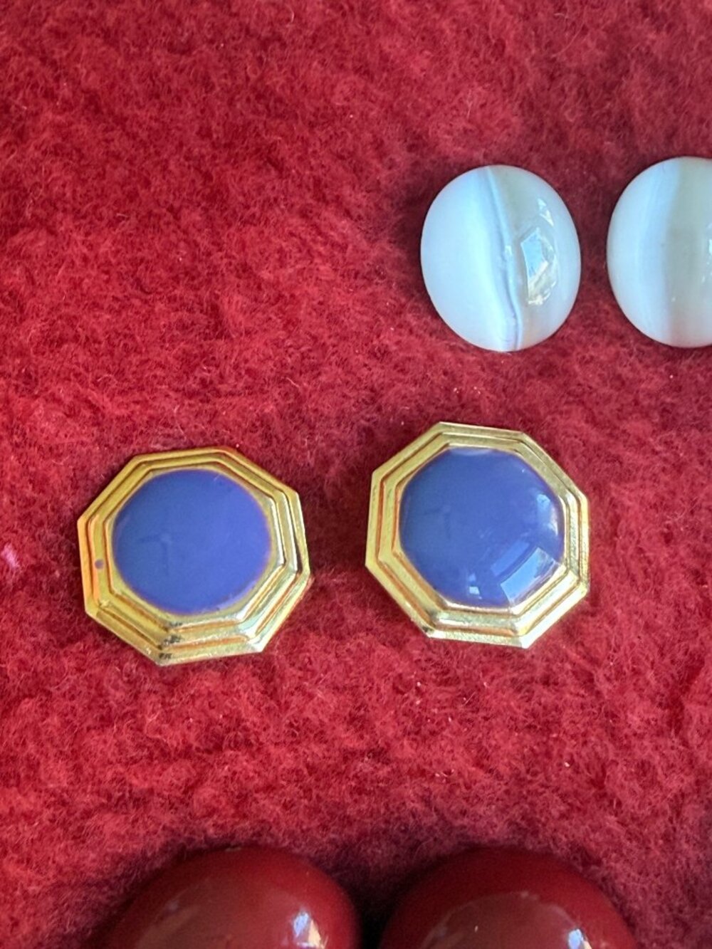 Vintage Pierced Earrings Set Of 5 Featuring Gold, Pearl, Red, Blue, Green Tones - Picture 6 of 10